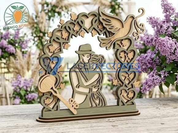 Arco de corazones para pareja de novios - Imagen 2